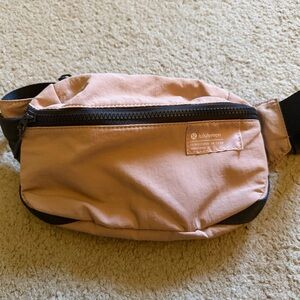 lululemon Belt Bag